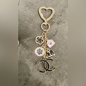 Elegant Upcycled Gold and Black Key Holder Bag Charm